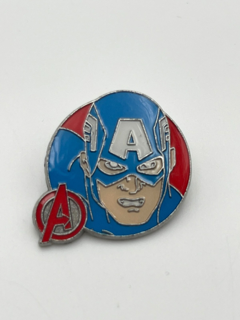 Disney Trading Pin - Captain America - Marvel Avengers Assemble